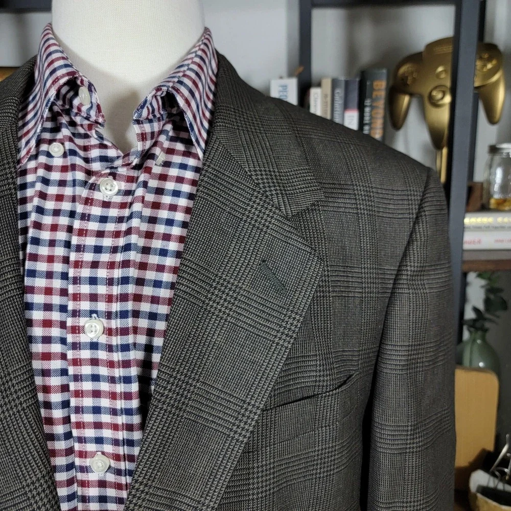 Club Room Men's Sport Coat Blazer Two Button‎ Plaid Brown Pure Wool Size 43R